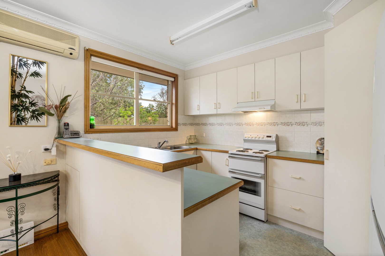 1/36 Hesse Street, Winchelsea, VIC 3241, Winchelsea - Thumbnail 8