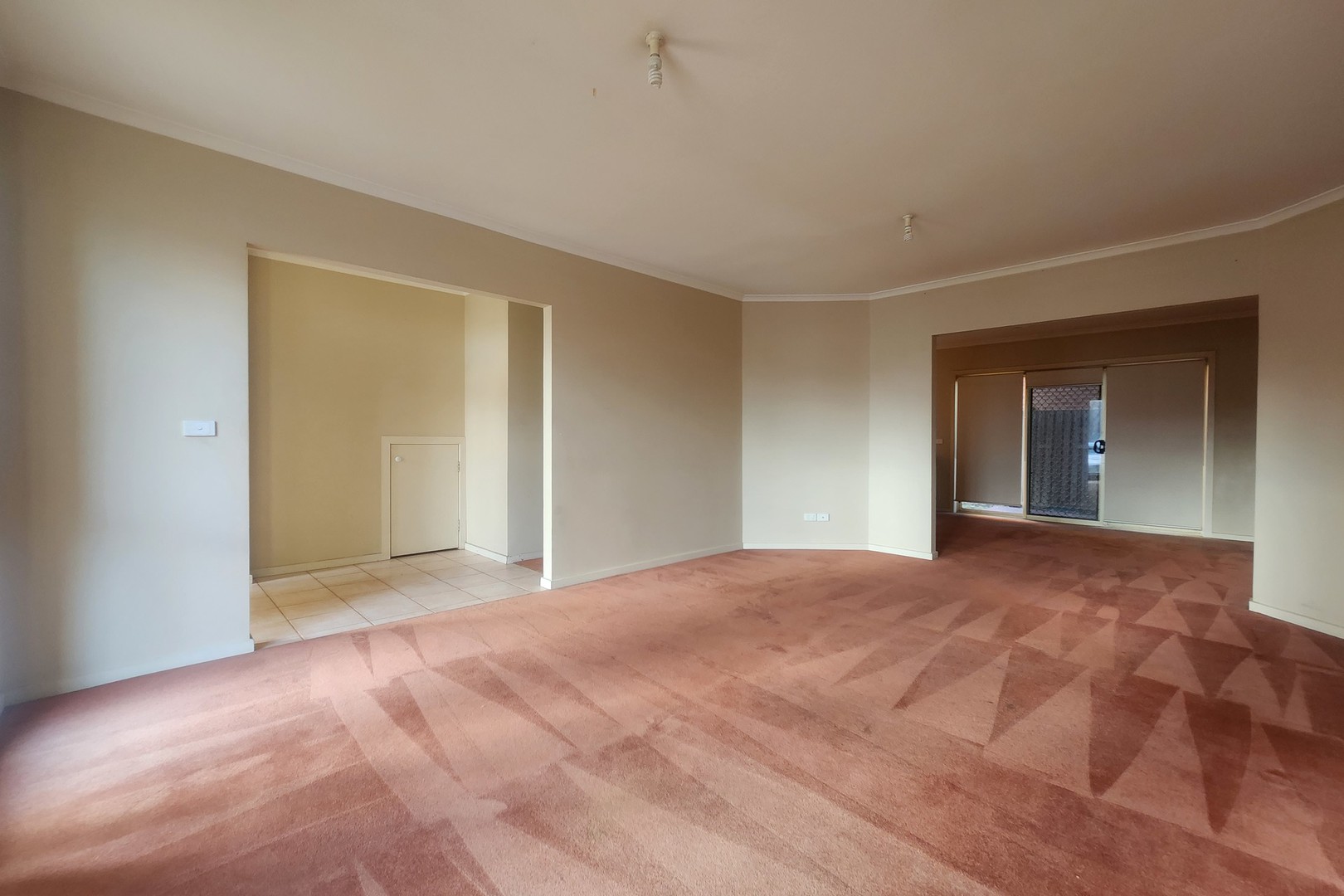 1/36 Jane Avenue, St Albans, VIC 3021, St Albans - Thumbnail 2