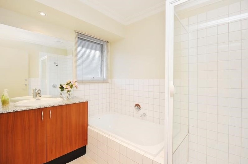 1/36 Wilfred Road, Ivanhoe East, VIC 3079, Ivanhoe East - Thumbnail 7