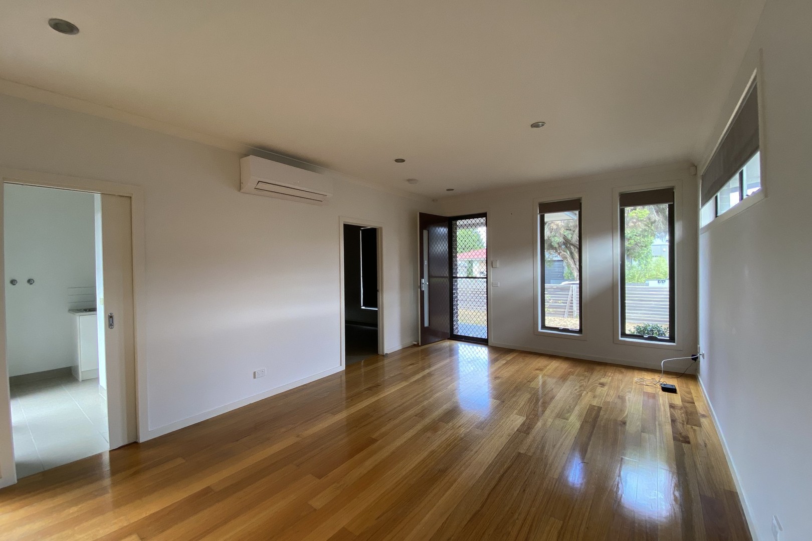 1/37 Lane Crescent, Reservoir, VIC 3073 - Thumbnail 1 - 19/02/2025