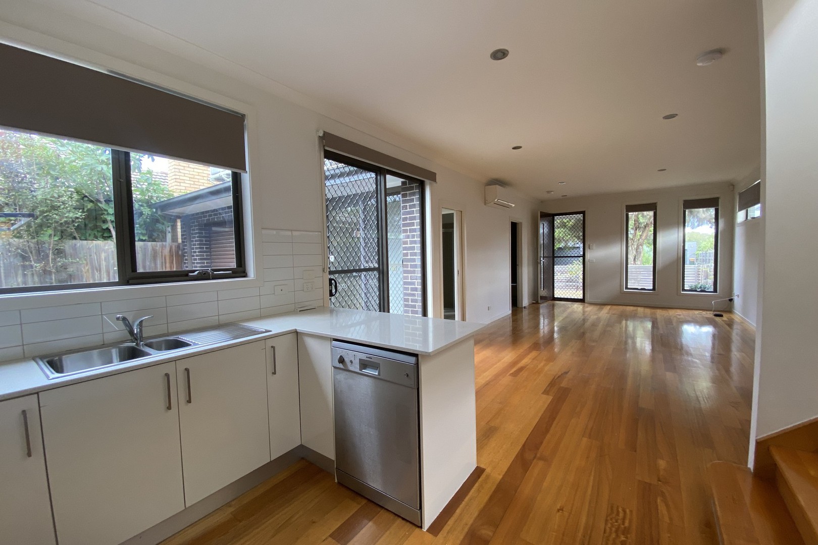 1/37 Lane Crescent, Reservoir, VIC 3073, Reservoir - Thumbnail 6