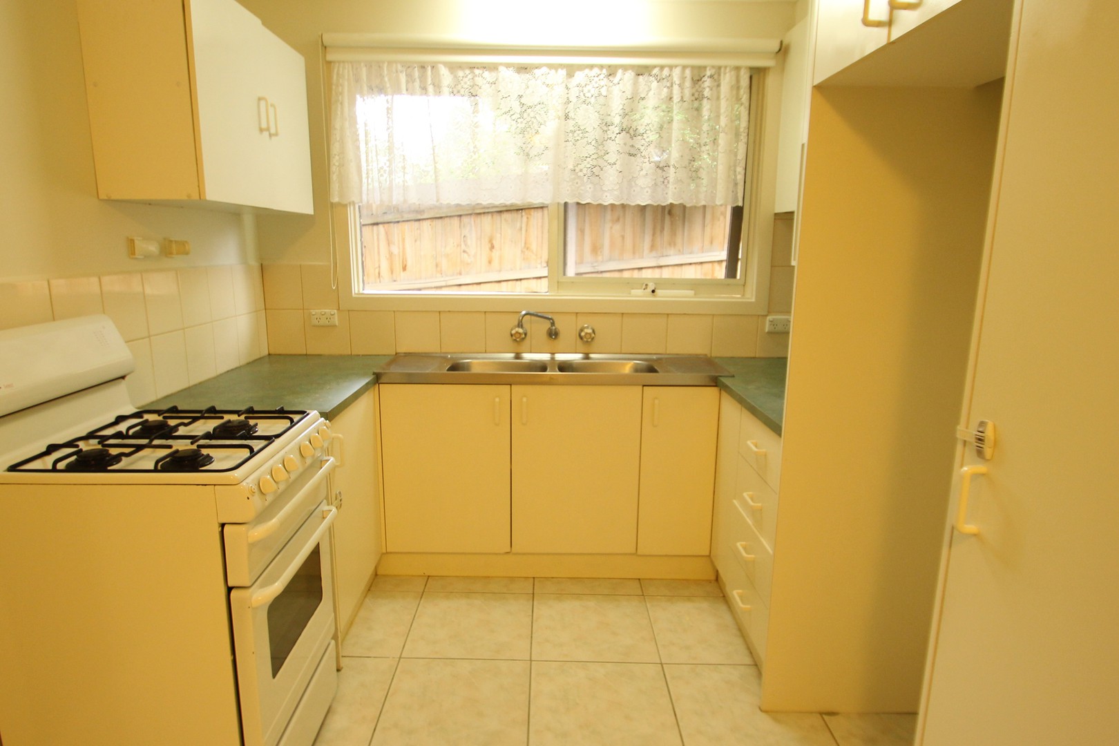 1/37 Mt Dandenong Road, Ringwood East, VIC 3135, Ringwood East - Thumbnail 2
