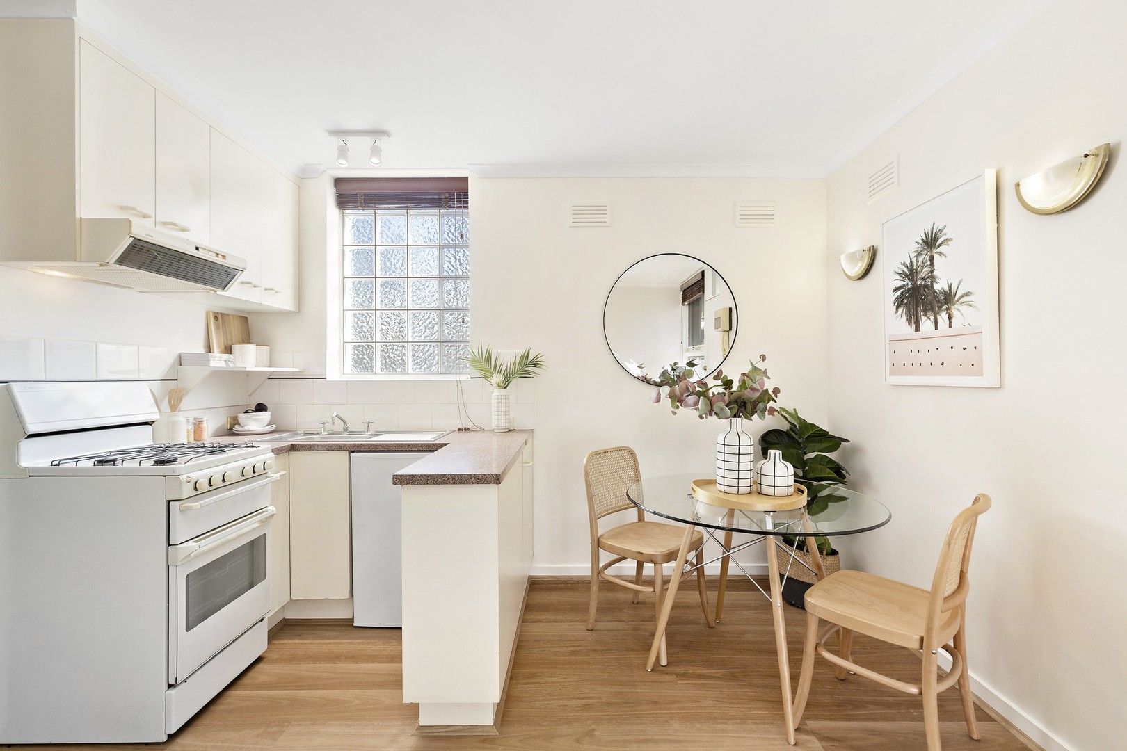 1/37 Vale Street, St Kilda, VIC 3182, St Kilda - Thumbnail 2