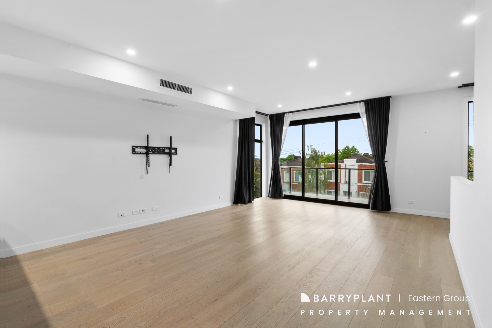 1/38 Frederick Street, Doncaster, VIC 3108, Doncaster - Thumbnail 3