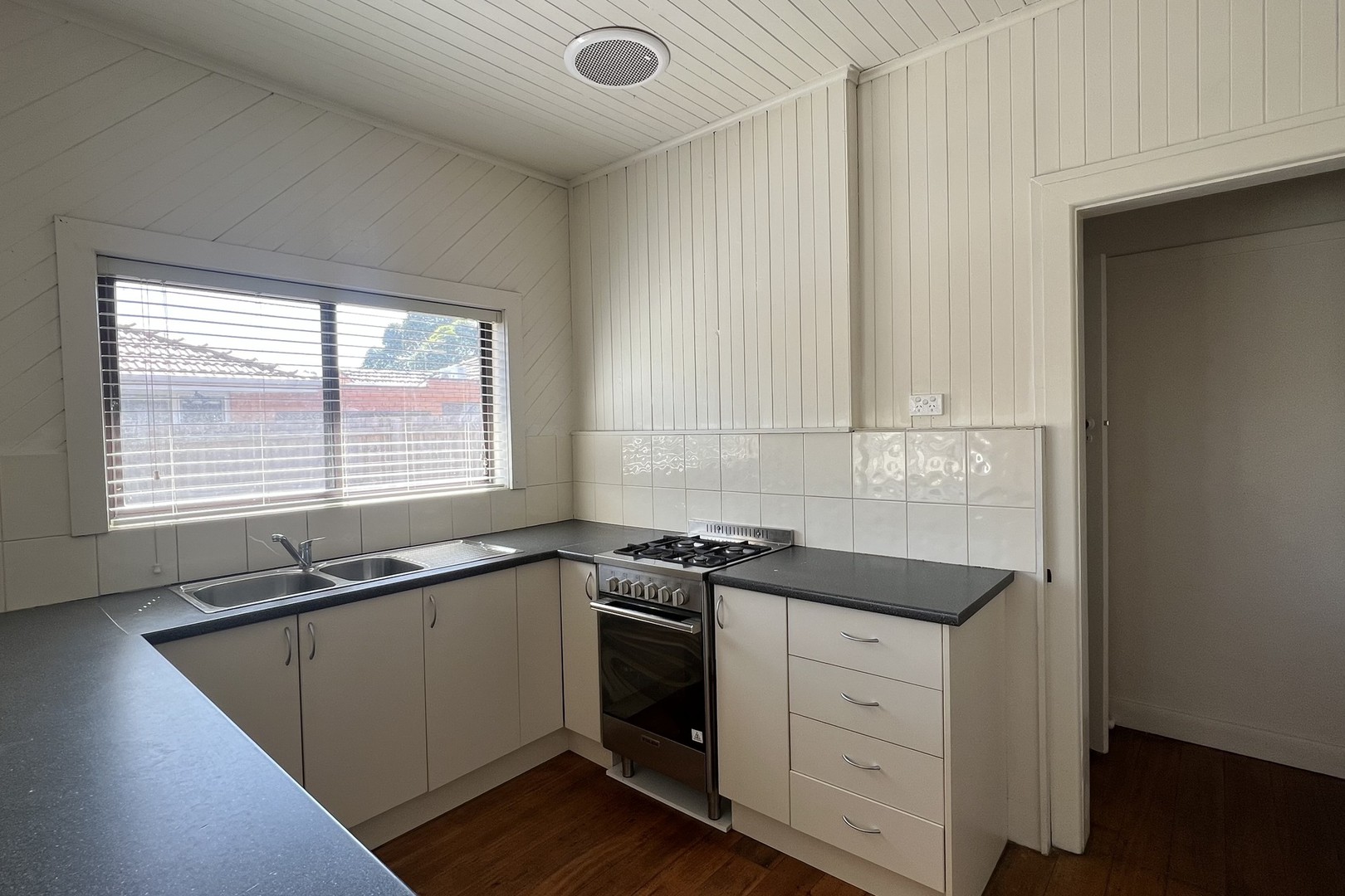 1/38 Harbury Street, Reservoir, VIC 3073, Reservoir - Thumbnail 6