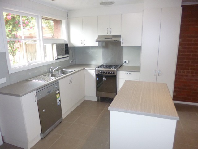 1/38 Hawthorn  Road, Burwood East, VIC 3151, Burwood East - Thumbnail 3