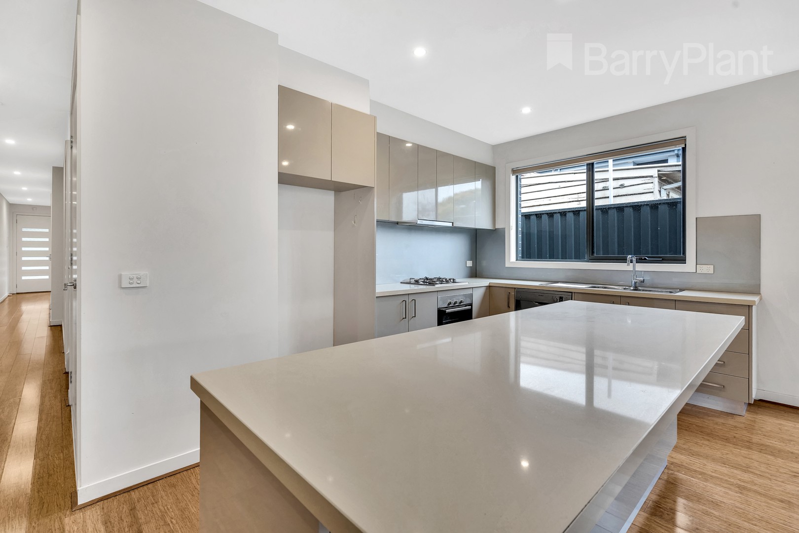1/39 Arundel Avenue, Reservoir, VIC 3073, Reservoir - Thumbnail 5