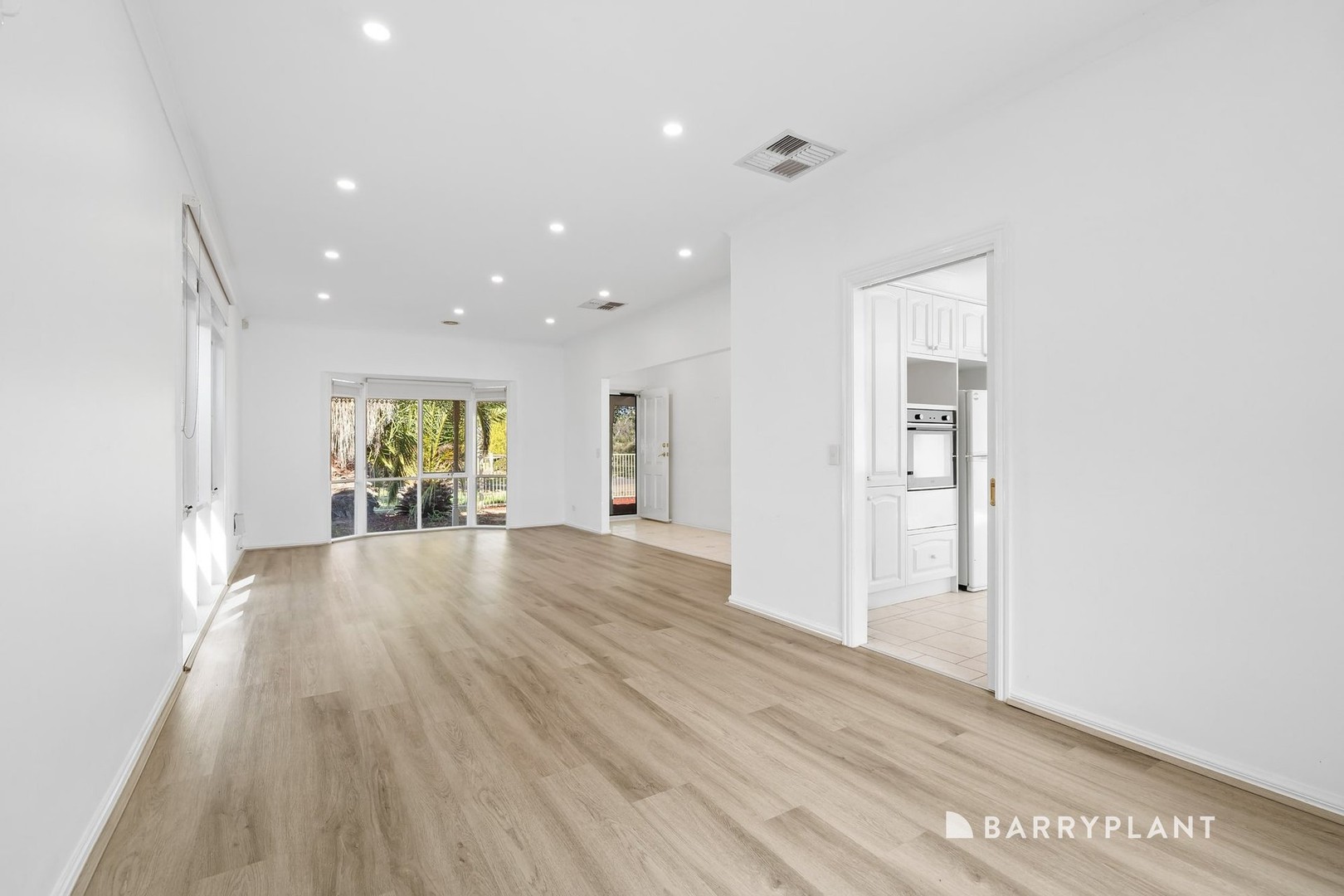 1/39 Brookwood Avenue, Doreen, VIC 3754 - Thumbnail 2 - 14/10/2026