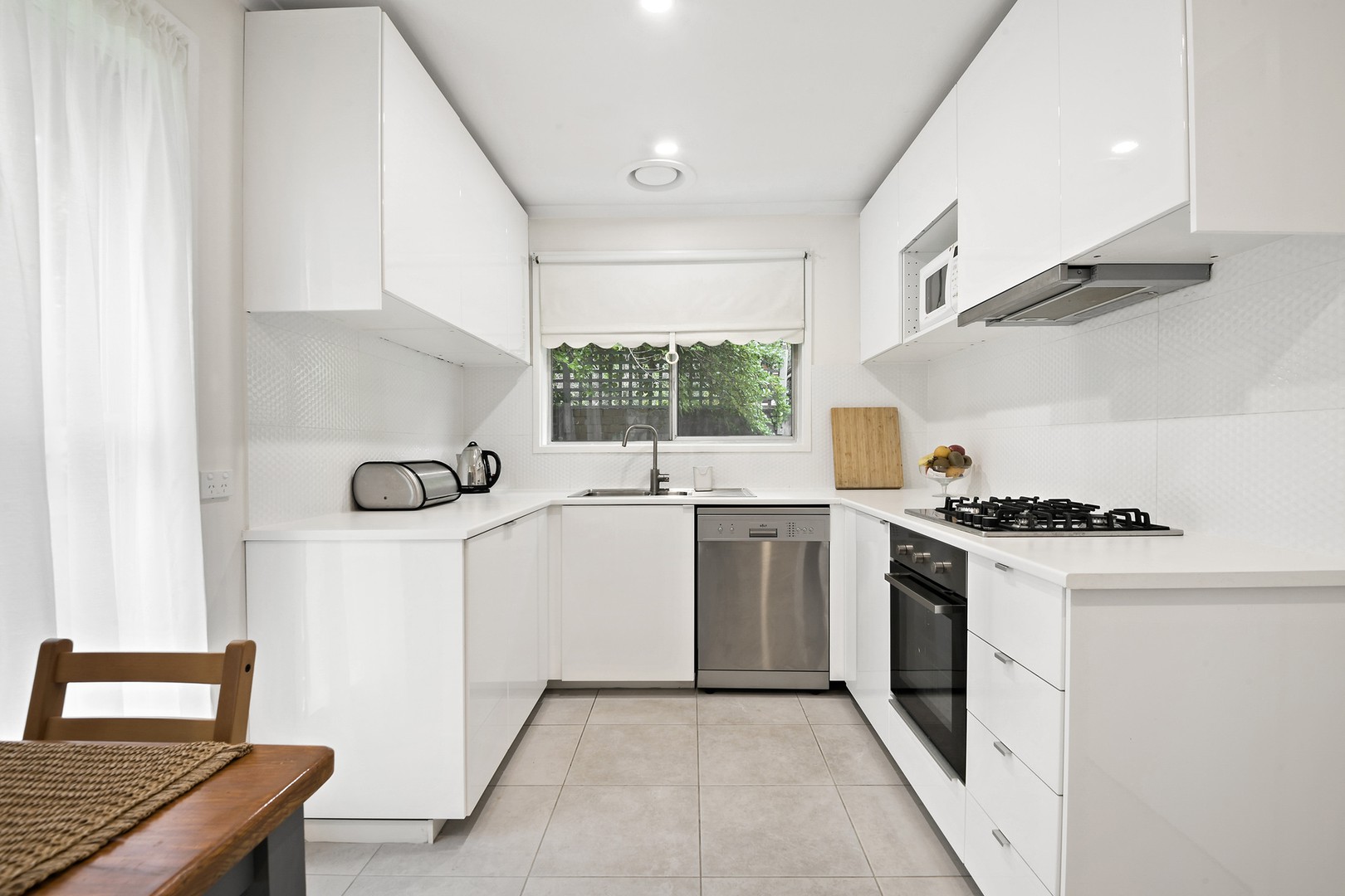 1/39 Queen Street, Frankston, VIC 3199, Frankston - Thumbnail 2