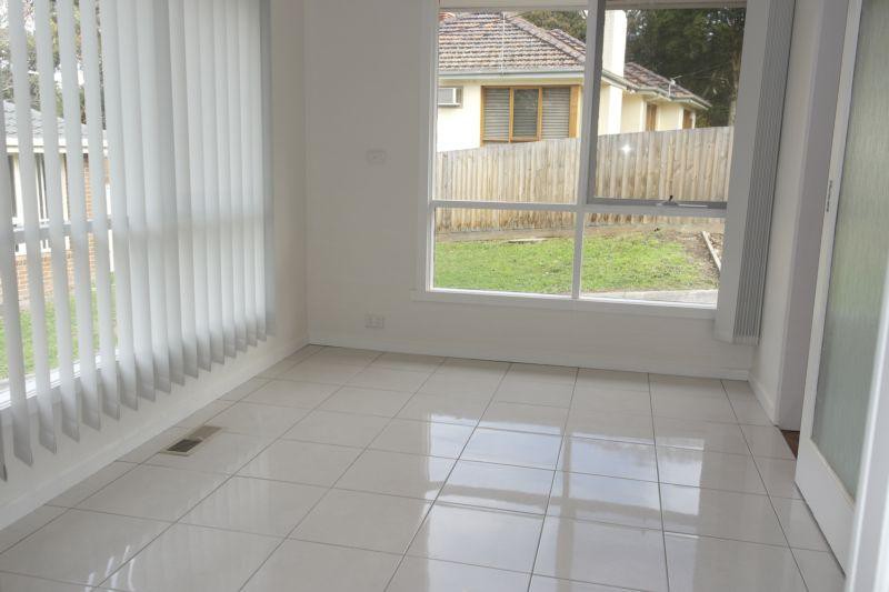 1/4 Greendale Road, Doncaster East, VIC 3109, Doncaster East - Thumbnail 3