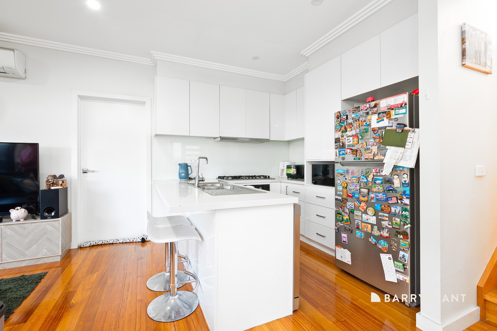 1/4 Illawarra Street, Glenroy, VIC 3046 - Thumbnail 2 - 16/12/2025