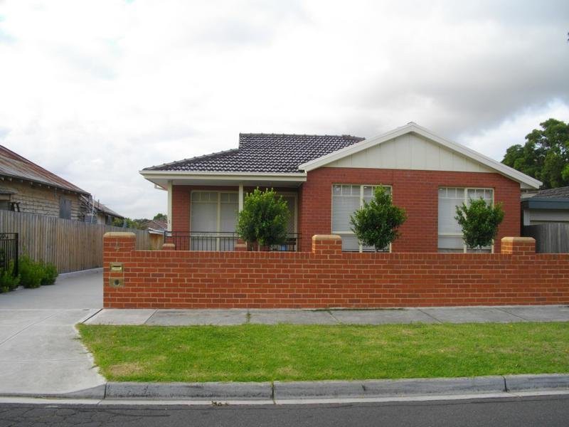 1/4 Josephine Grove, Preston, VIC 3072, Preston - Thumbnail 2