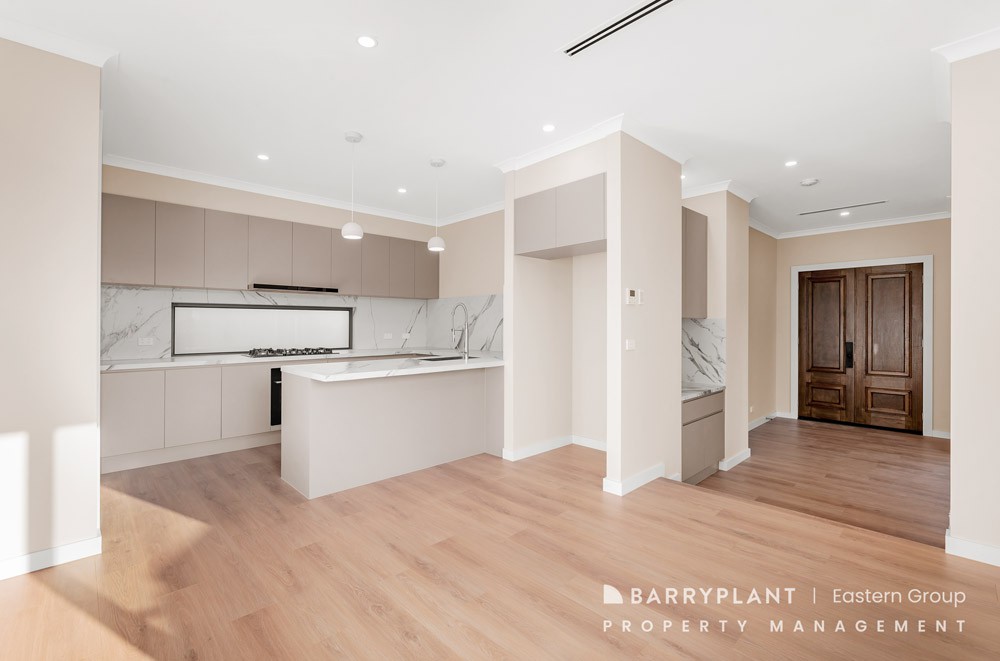 1/4 Kiandra Court, Doncaster East, VIC 3109 - Thumbnail 2 - 15/05/2025