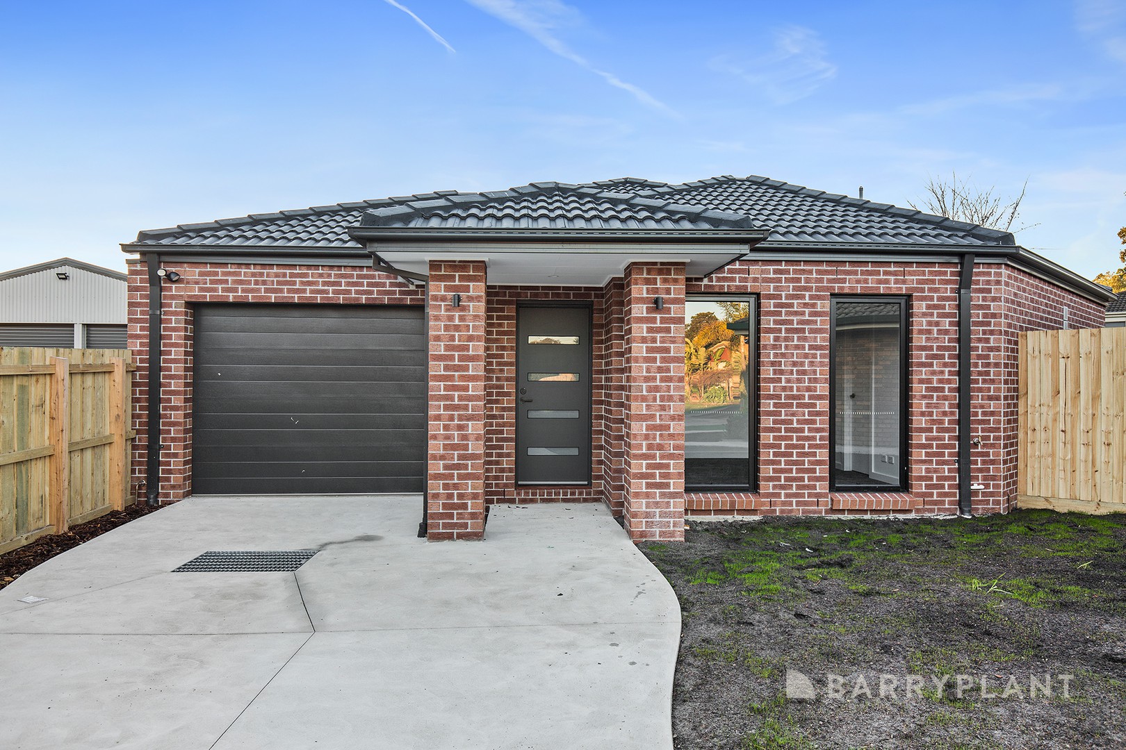 1/4 Malcolm Court, Pakenham, VIC 3810, Pakenham - Thumbnail 2