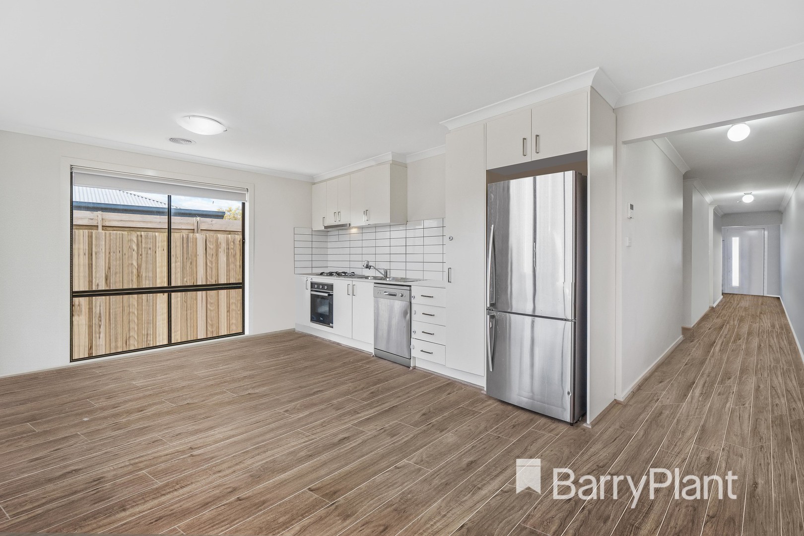 1/4 Mantello Drive, Werribee, VIC 3030, Werribee - Thumbnail 4