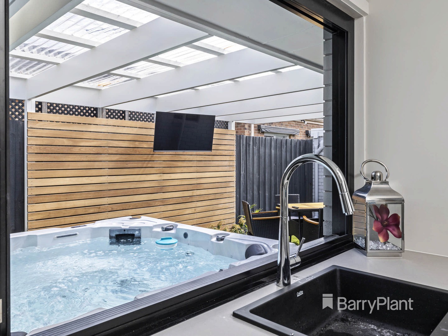 1/4 Marine AvenueMornington, VIC 3931, Mornington - Thumbnail 2