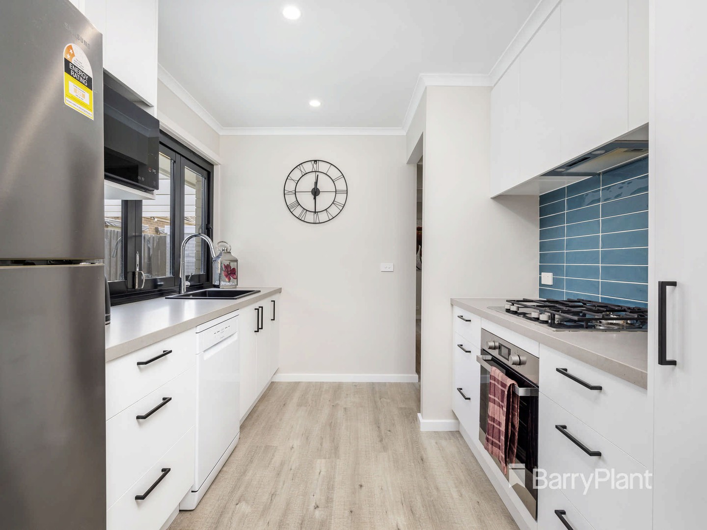 1/4 Marine AvenueMornington, VIC 3931, Mornington - Thumbnail 5