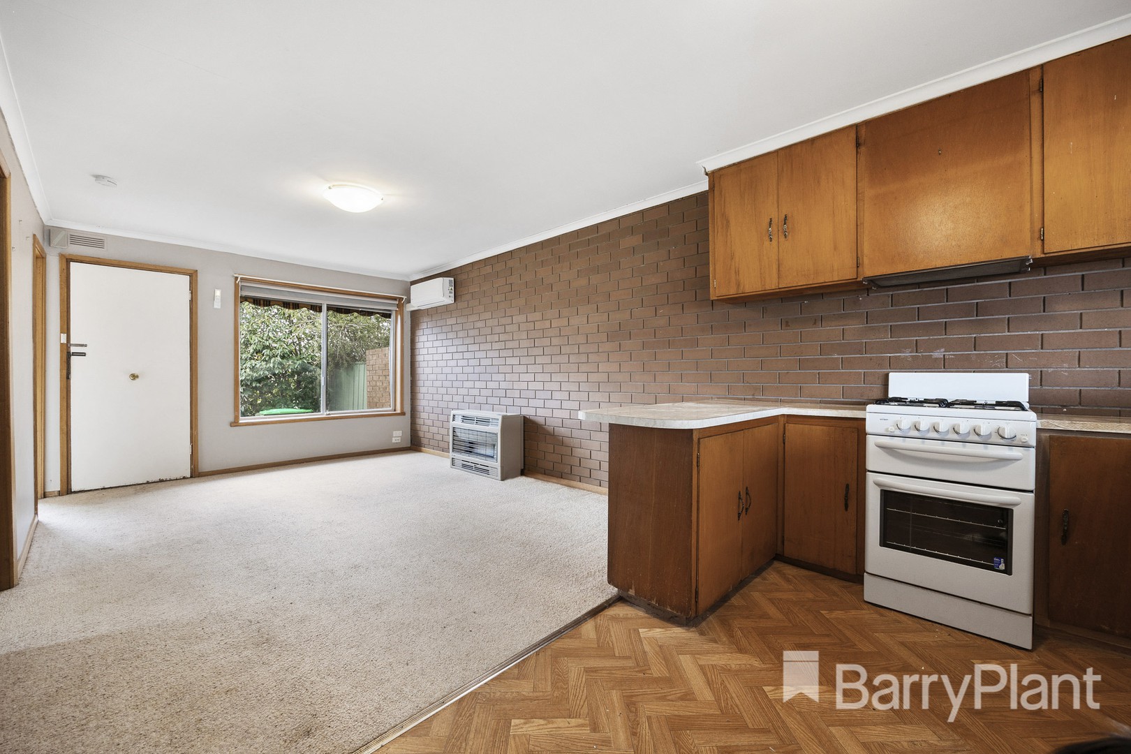 1/4 Mauger Street, Wendouree, VIC 3355, Wendouree - Thumbnail 4
