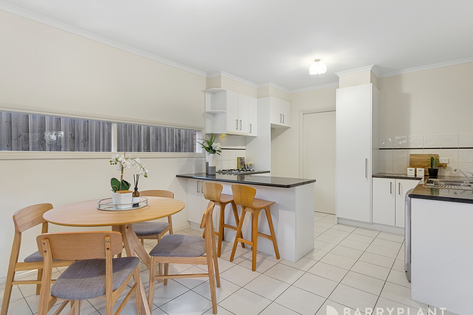 1/4 Myrtle Street, Bayswater, VIC 3153, Bayswater - Thumbnail 4