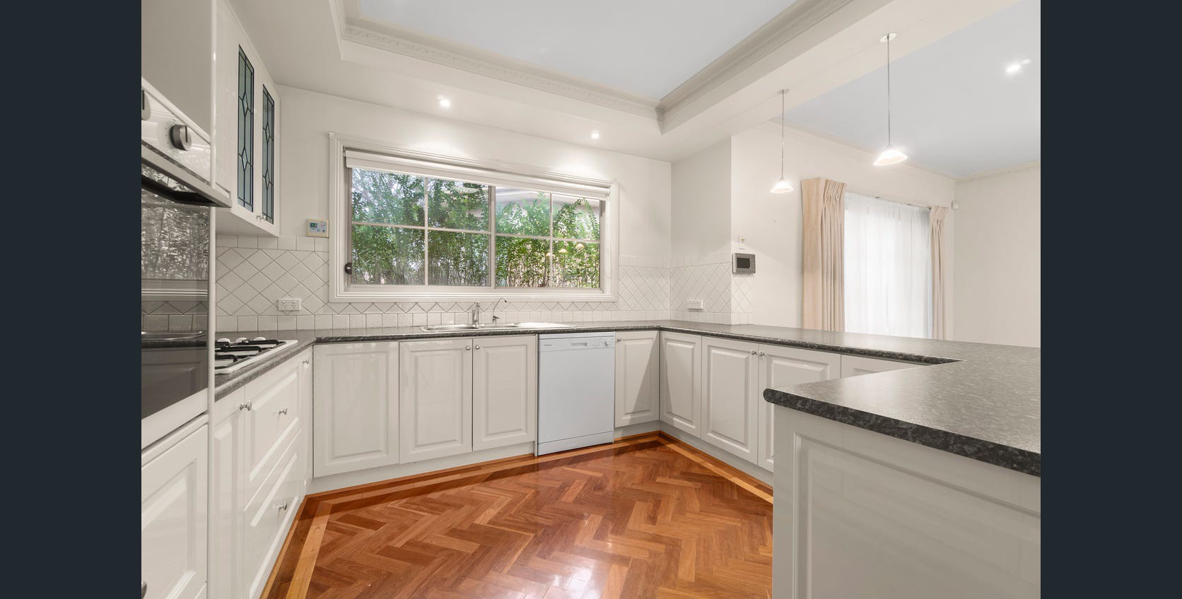 1/4 Salisbury Avenue, Blackburn, VIC 3130, Blackburn - Thumbnail 5