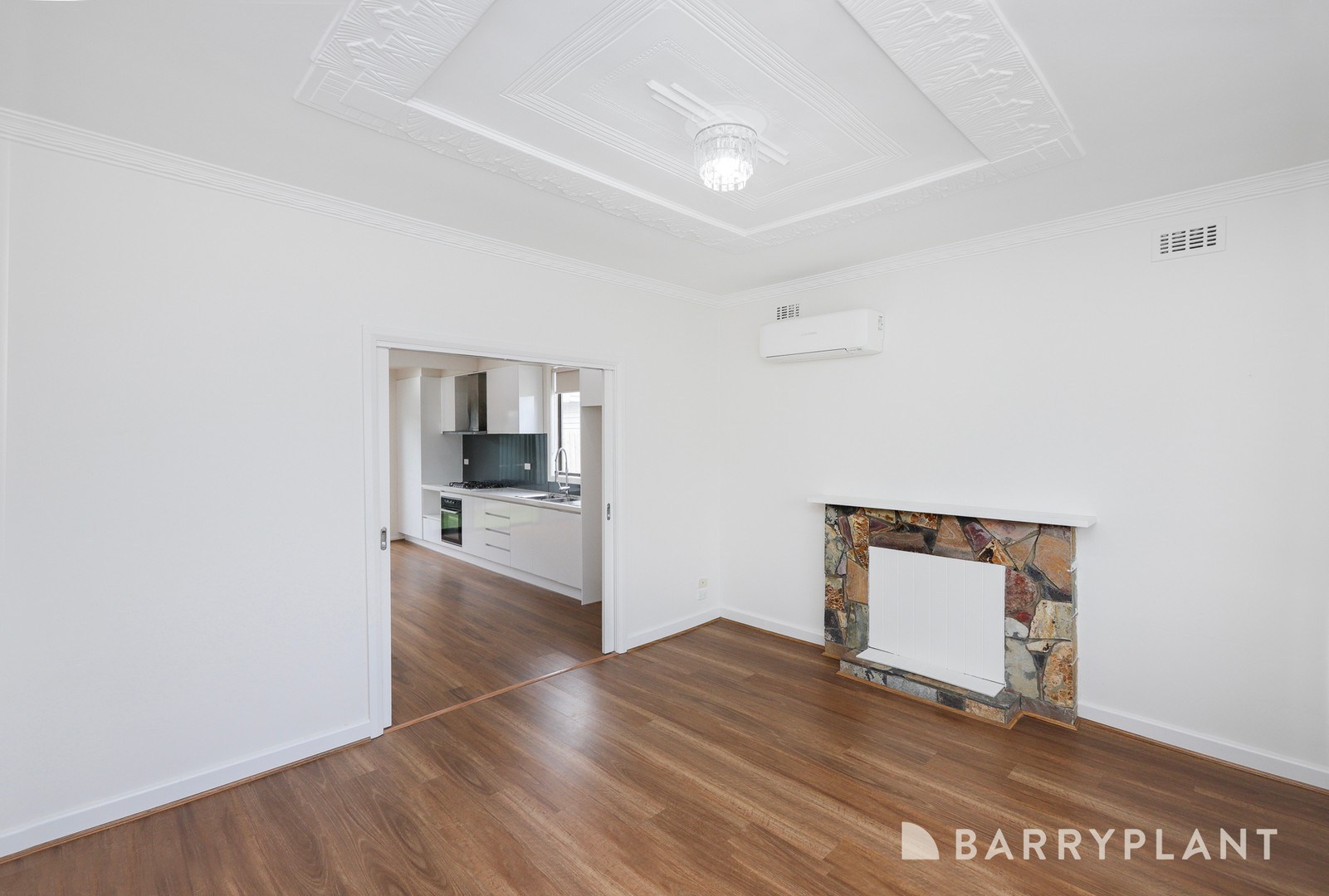 1/4 Staughton Street, Sunshine, VIC 3020, Sunshine - Thumbnail 4
