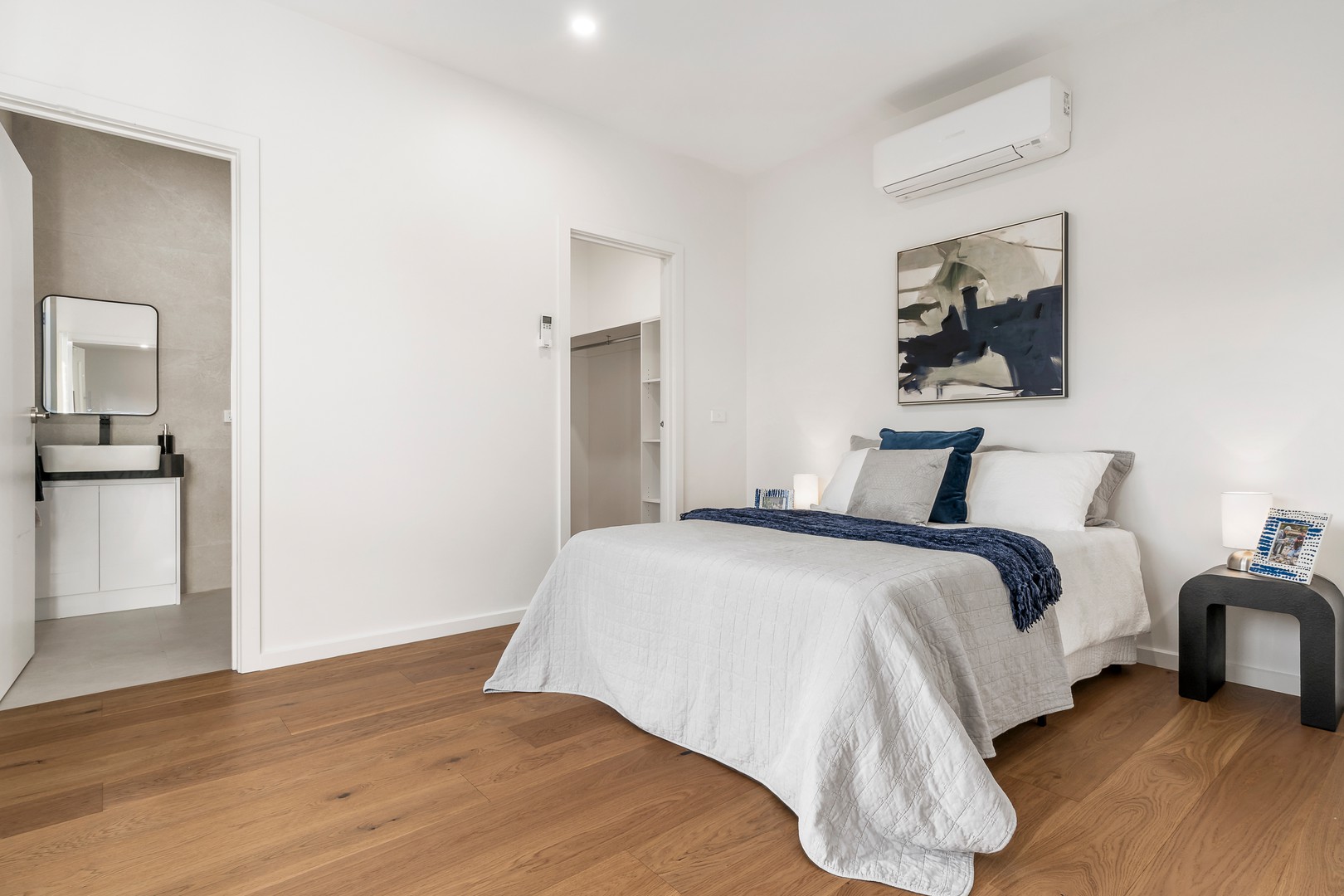 1/4 Surrey Street, Ringwood, VIC 3134, Ringwood - Thumbnail 4