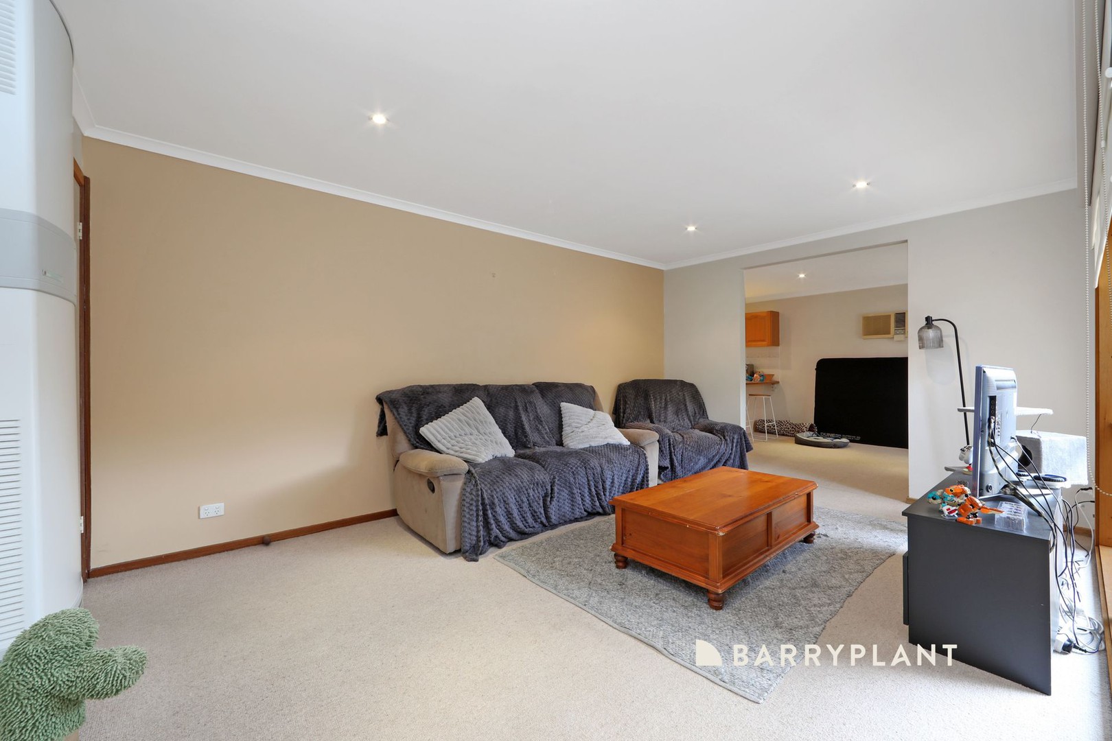 1/4 Veronica Street, Ferntree Gully, VIC 3156, Ferntree Gully - Thumbnail 2