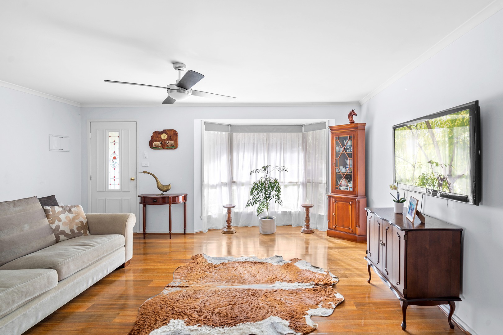 1/4 Vista Drive, Chirnside Park, VIC 3116, Chirnside Park - Thumbnail 2