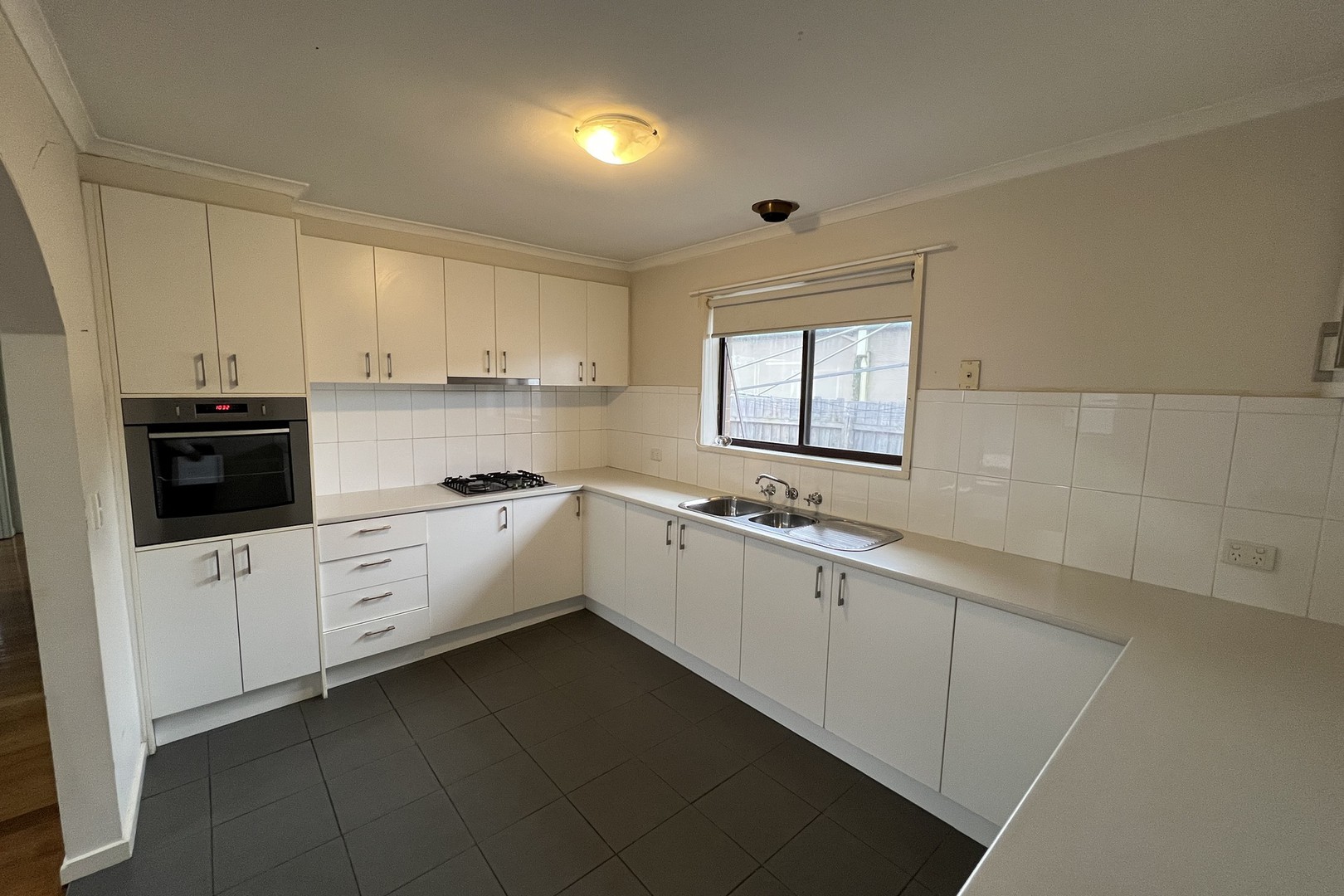 1/4 Walter Street, St Albans, VIC 3021, St Albans - Thumbnail 8