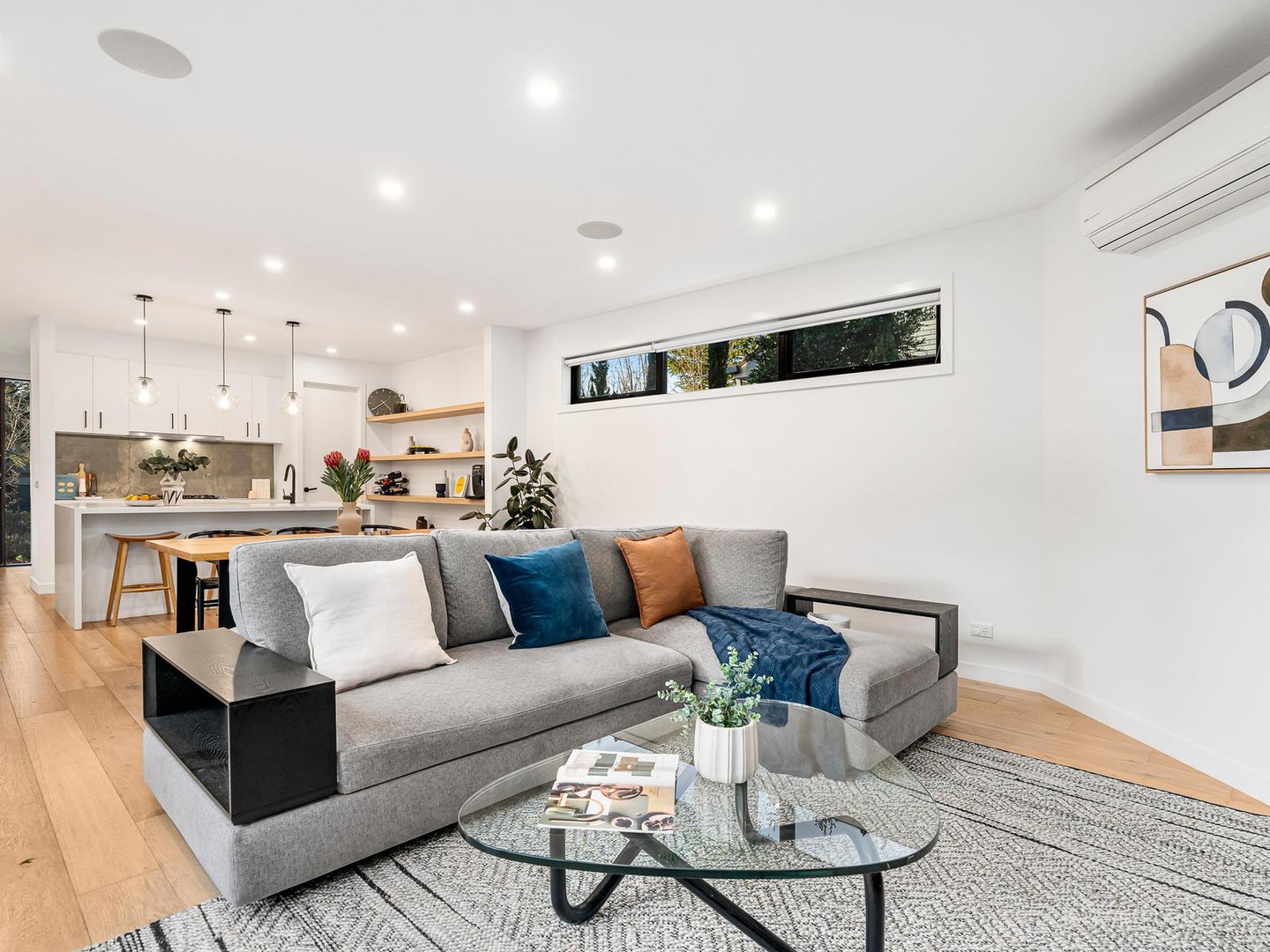 1/4 Worrell Street, Nunawading, VIC 3131, Nunawading - Thumbnail 2