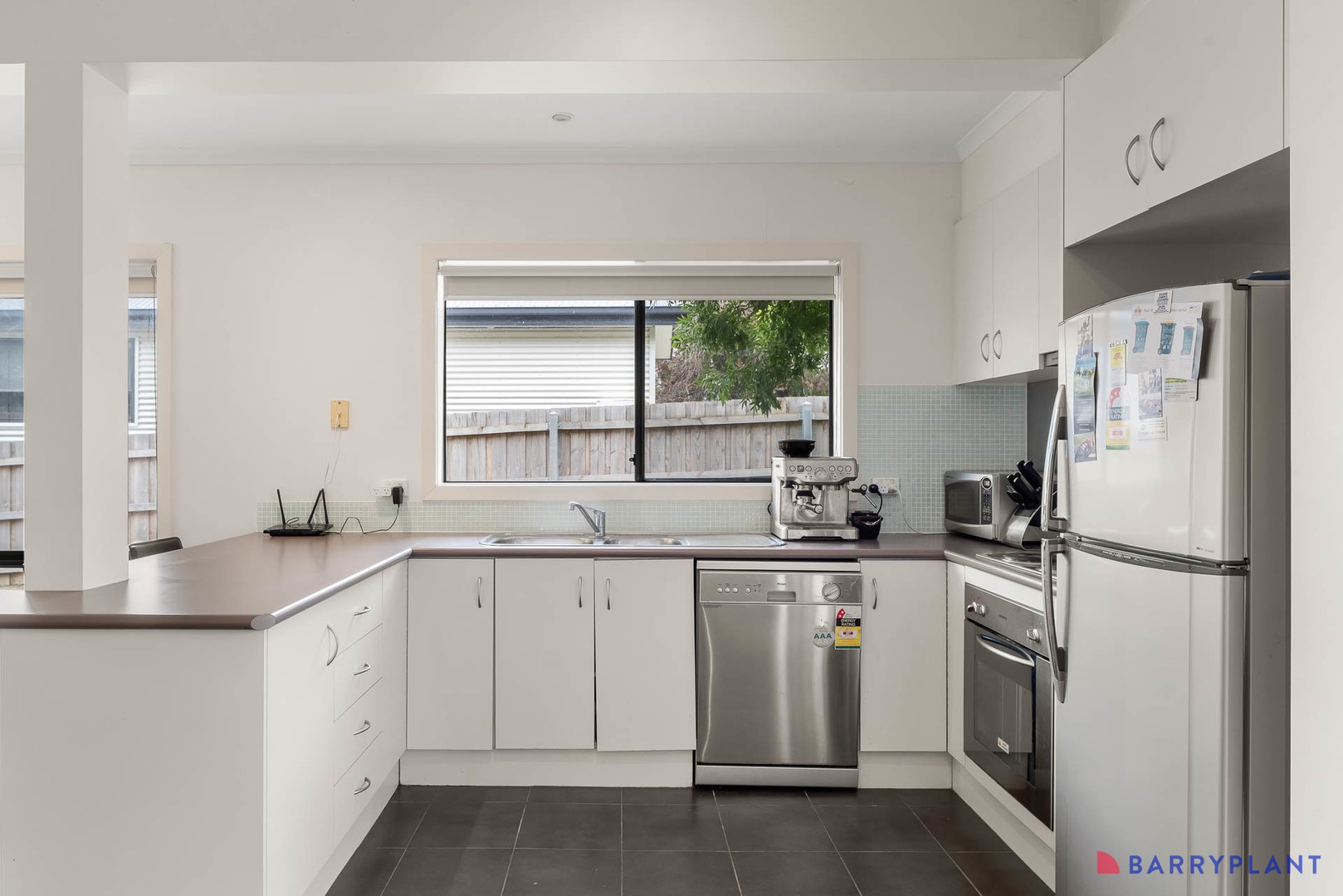 1/4 Wyndham Avenue, Cowes, VIC 3922, Cowes - Thumbnail 4