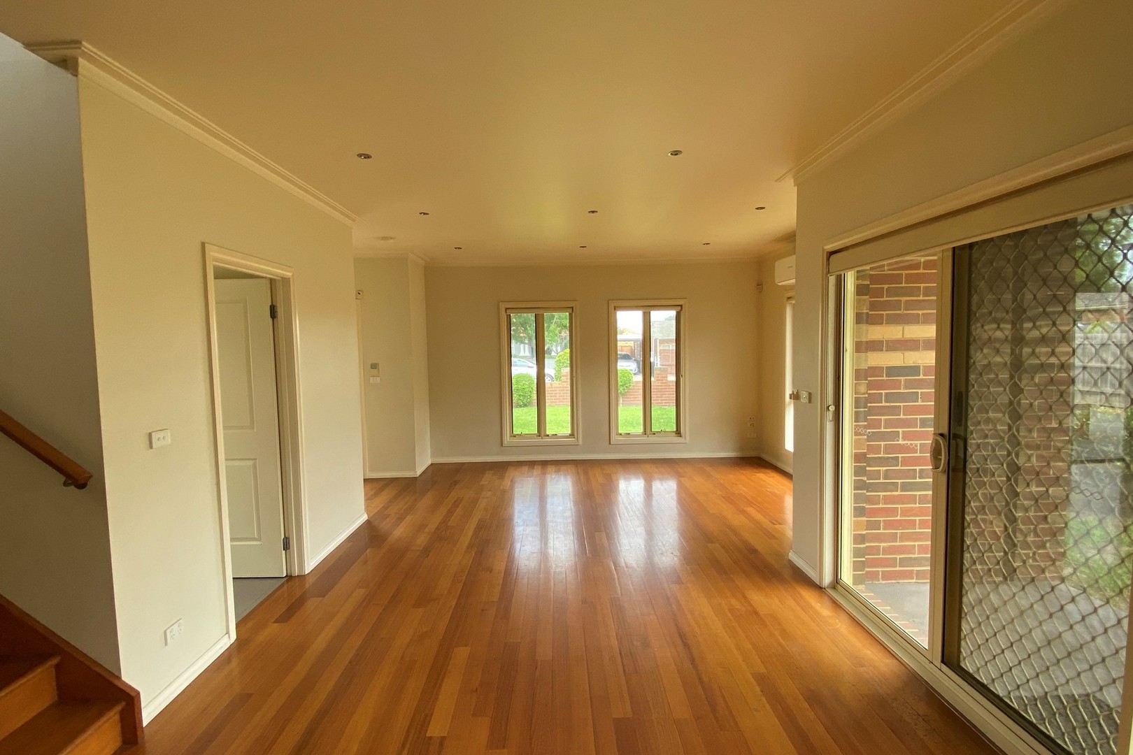1/40 Acheron Avenue, Reservoir, VIC 3073, Reservoir - Thumbnail 4