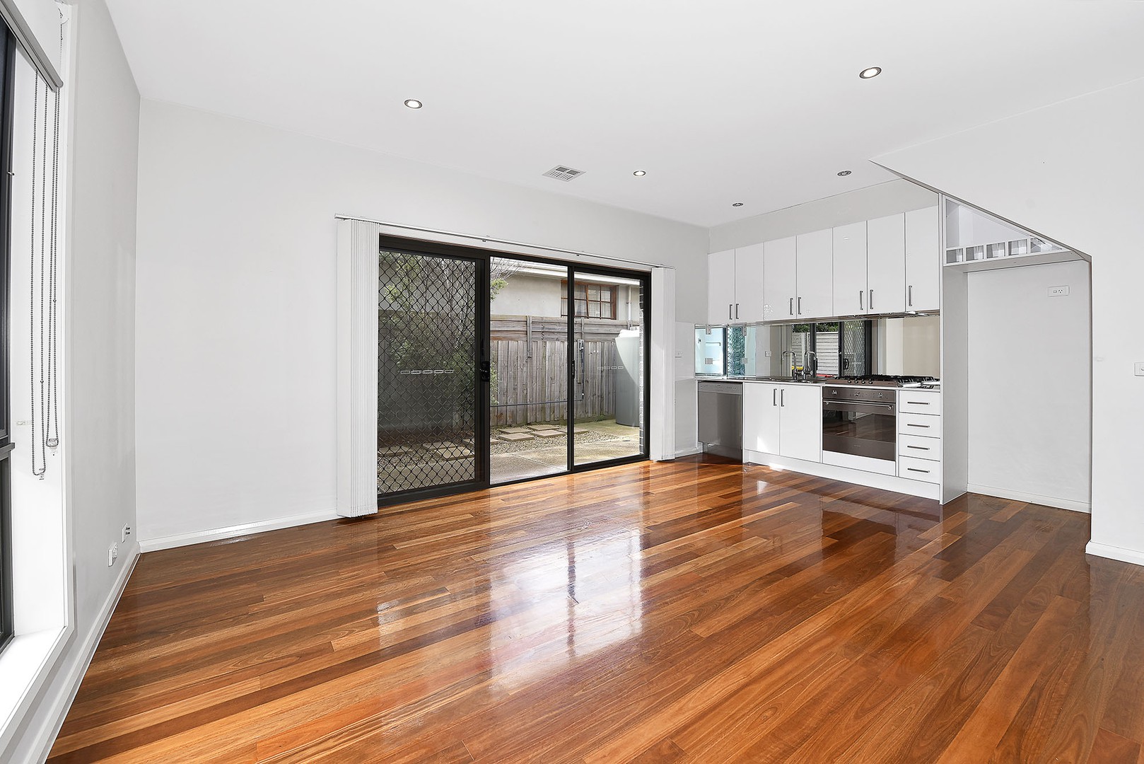 1/40 McNamara Avenue, Airport West, VIC 3042, Airport West - Thumbnail 3