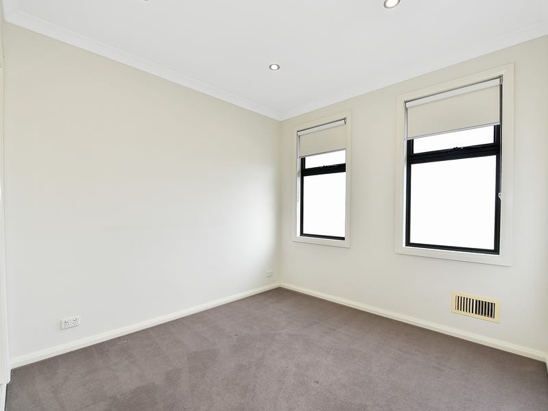 1/40 McNamara Avenue, Airport West, VIC 3042, Airport West - Thumbnail 2