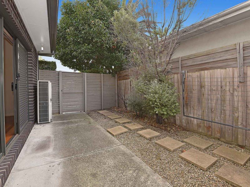 1/40 McNamara Avenue, Airport West, VIC 3042, Airport West - Thumbnail 4