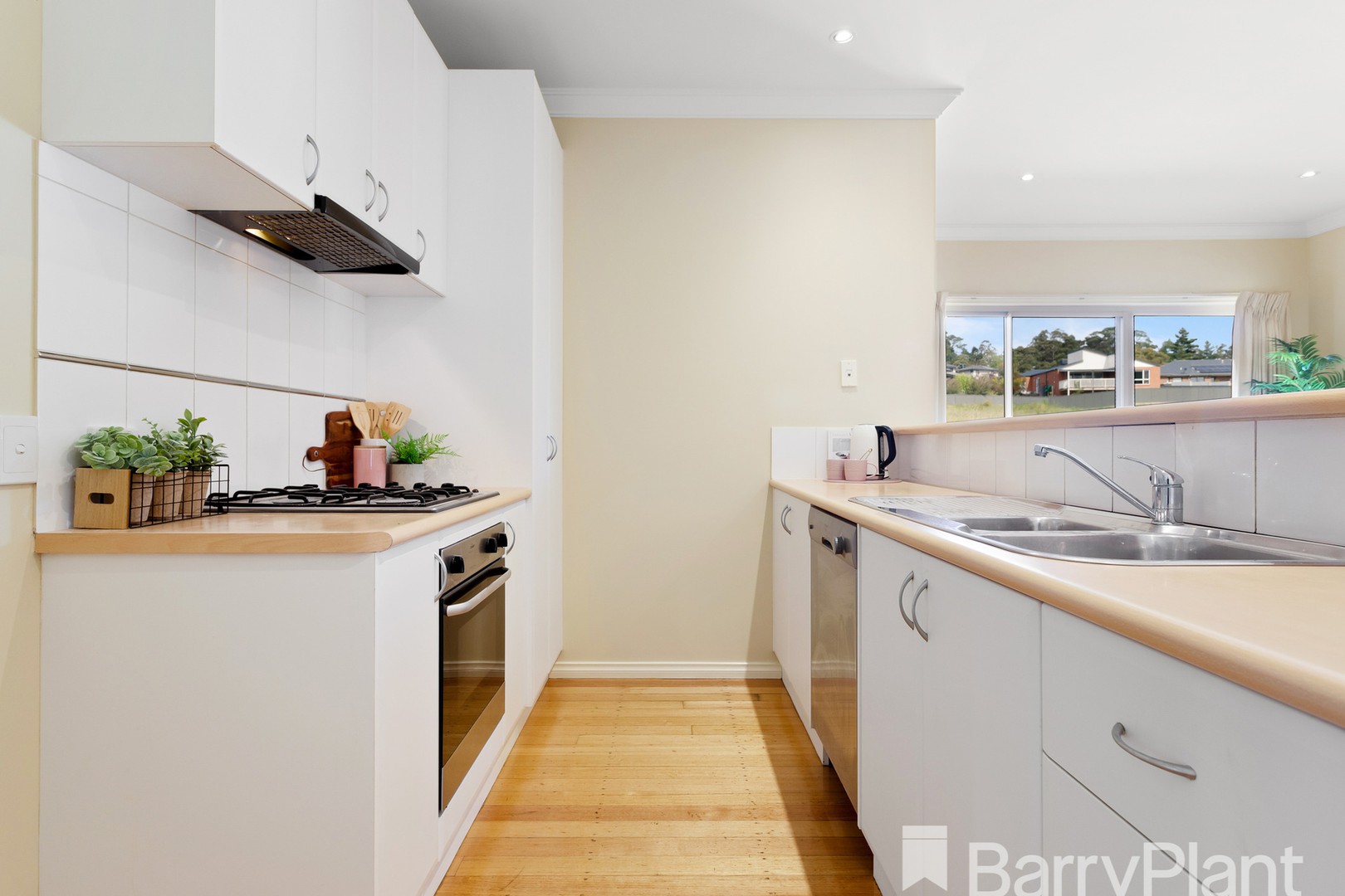 1/418 Gladstone StreetMount Pleasant, VIC 3350, Mount Pleasant - Thumbnail 6
