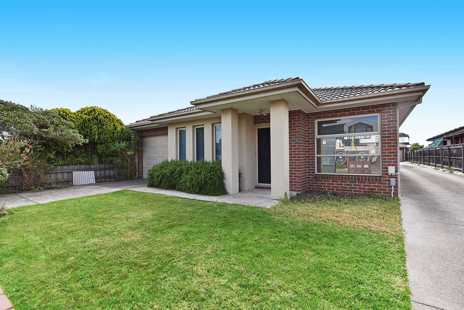 1/42 Clydesdale Rd, Airport West, VIC 3042, Airport West - Thumbnail 2