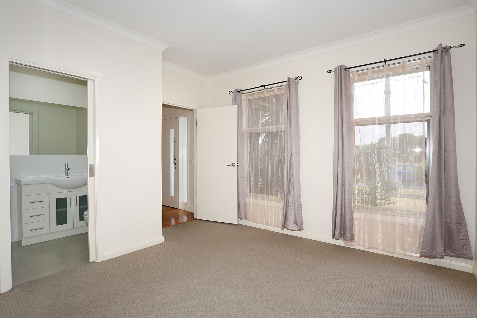 1/42 Gladstone Parade, Glenroy, VIC 3046 - Thumbnail 2 - 27/06/2023