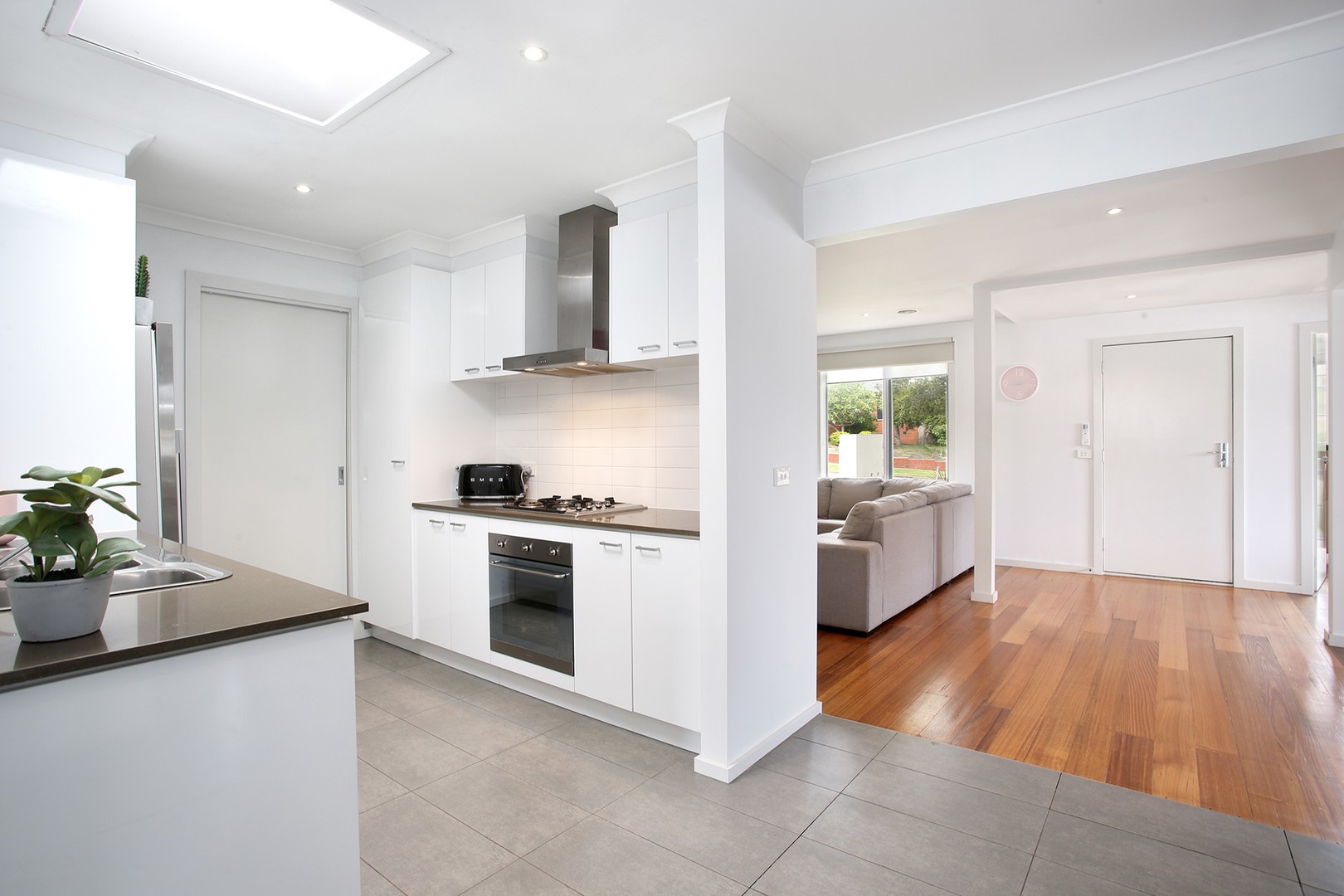 1/42 Golconda Avenue, Frankston, VIC 3199, Frankston - Thumbnail 2