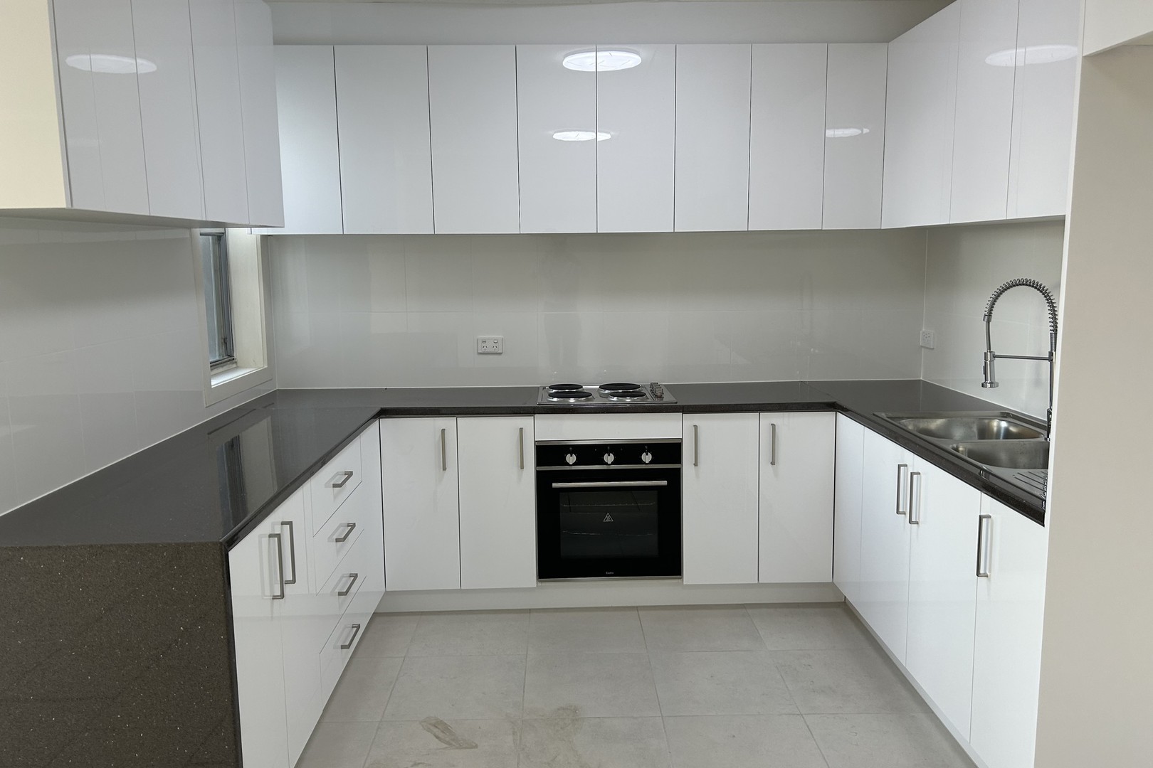 1/43-45 Conrad Street, St Albans, VIC 3021, St Albans - Thumbnail 2