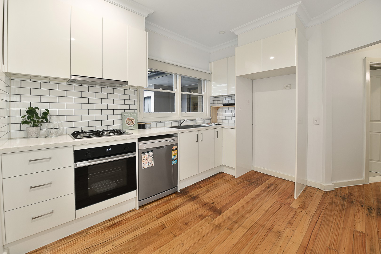 1/43 Barton Street, Reservoir, VIC 3073, Reservoir - Thumbnail 3