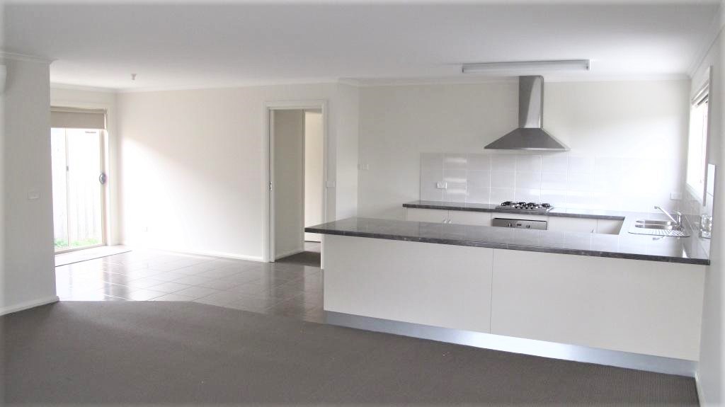 1/43 Libau Avenue, Bell Park, VIC 3215, Bell Park - Thumbnail 2