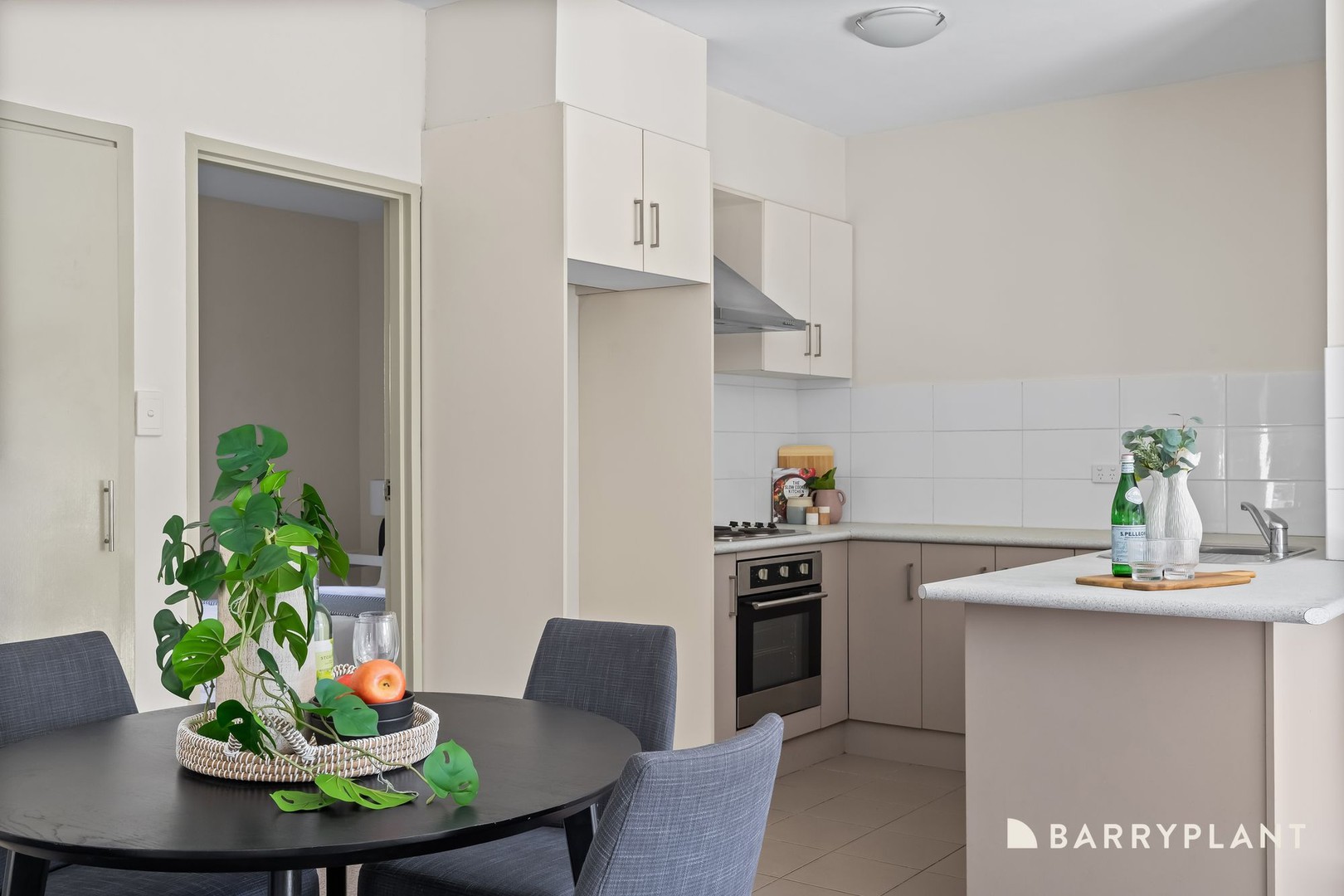 1/44 Geelong Road, Footscray, VIC 3011, Footscray - Thumbnail 3