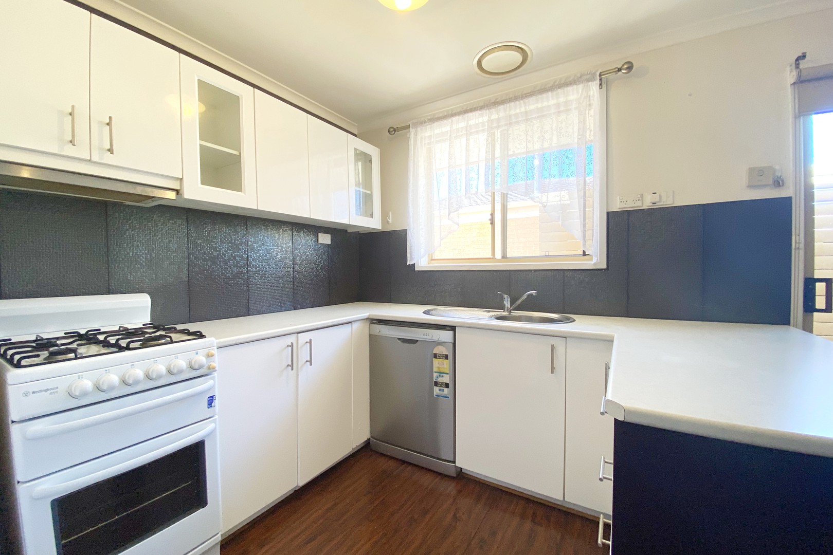 1/44A Palmerston Street, Melton, VIC 3337, Melton - Thumbnail 3