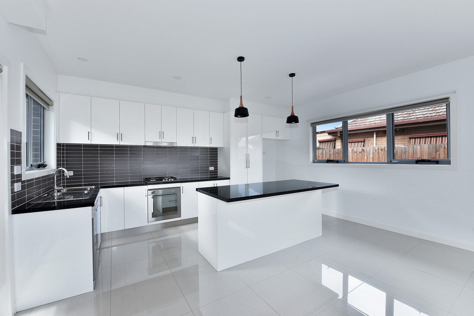 1/46 Elstone Avenue, Airport West, VIC 3042 - Thumbnail 2 - 25/10/2021