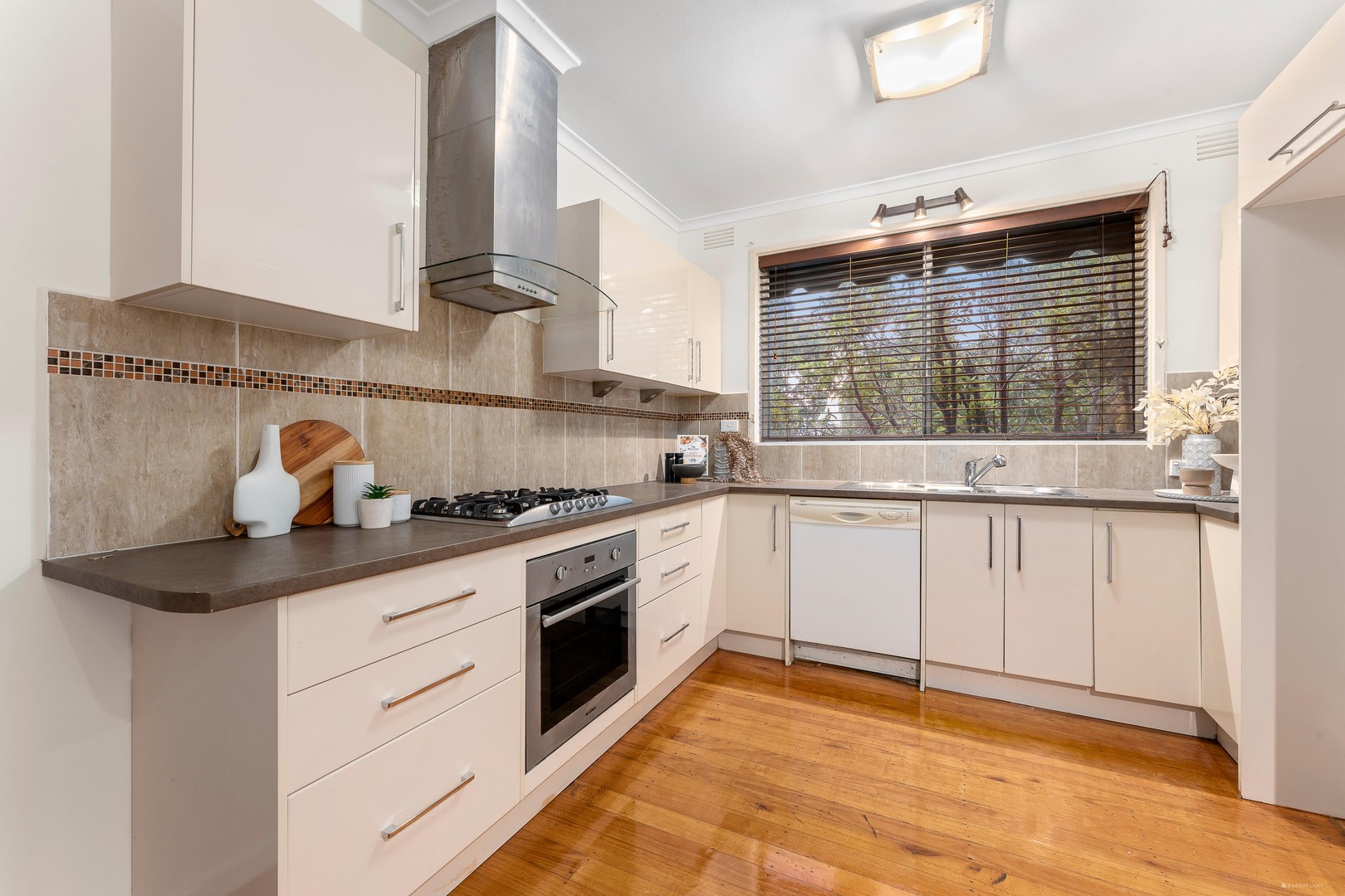 1/482-484 Mitcham Road, Mitcham, VIC 3132, Mitcham - Thumbnail 3