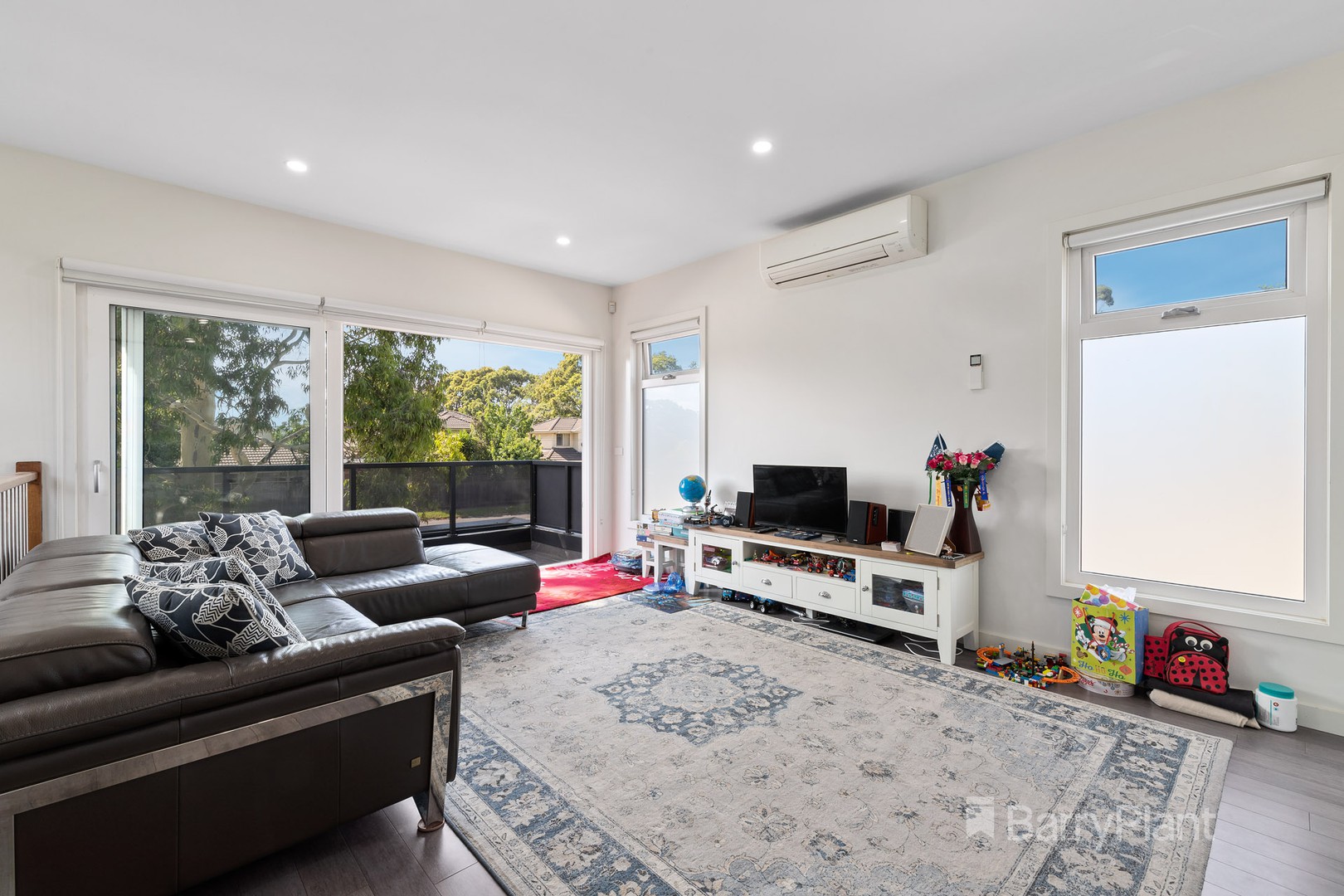 1/489 Waterdale Road, Heidelberg West, VIC 3081 - Thumbnail 2 - 27/01/2023
