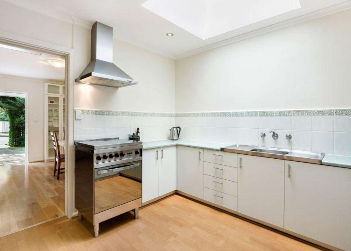 1/49 Elgar Road, Burwood, VIC 3125, Burwood - Thumbnail 3