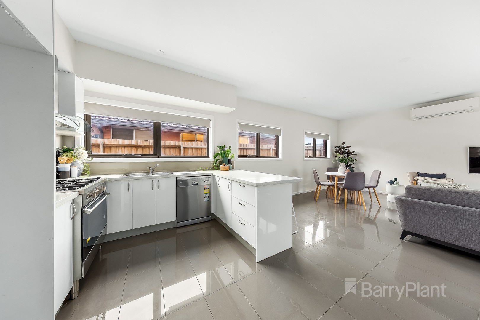 1/49 Ivanhoe Avenue, St Albans, VIC 3021, St Albans - Thumbnail 6