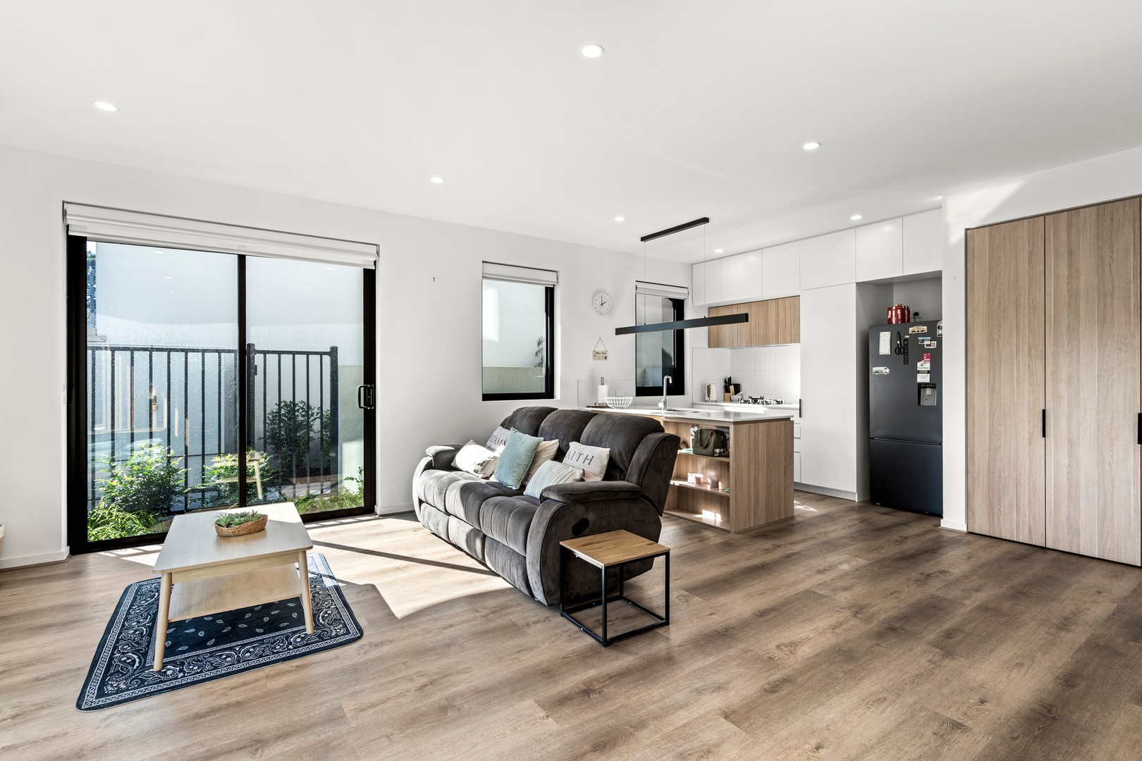 1/492-494 Pascoe Vale Road, Strathmore, VIC 3041 - Thumbnail 2 - 03/07/2024